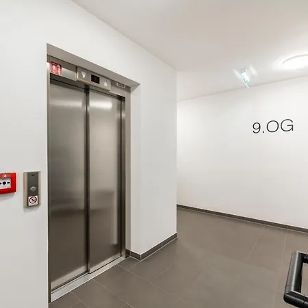 Edler Wohnraum Panoramablick 3 Sz Boxspringbetten, E-ladestation, Kaffeevollautomat, Klima, Lift, Terrasse & 2xtg * Graz
