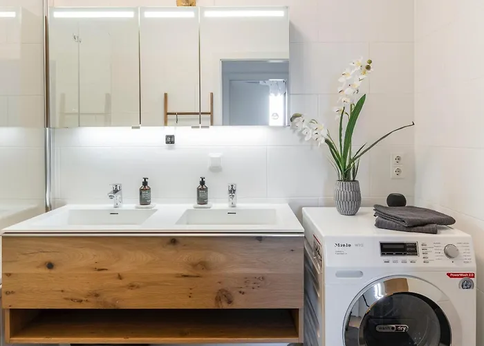 Apartament Edler Wohnraum Panoramablick 3 Sz Boxspringbetten, E-ladestation, Kaffeevollautomat, Klima, Lift, Terrasse & 2xtg Graz