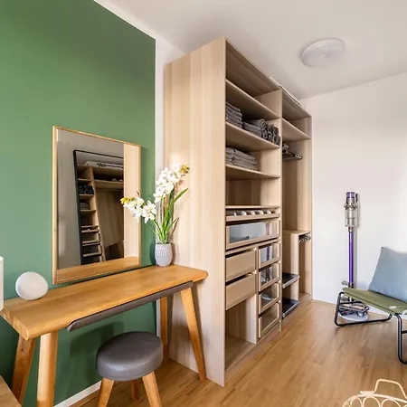 Edler Wohnraum Panoramablick 3 Sz Boxspringbetten, E-ladestation, Kaffeevollautomat, Klima, Lift, Terrasse & 2xtg Apartman Graz