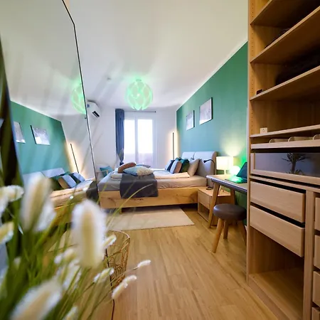 Edler Wohnraum Panoramablick 3 Sz Boxspringbetten, E-ladestation, Kaffeevollautomat, Klima, Lift, Terrasse & 2xtg Apartman