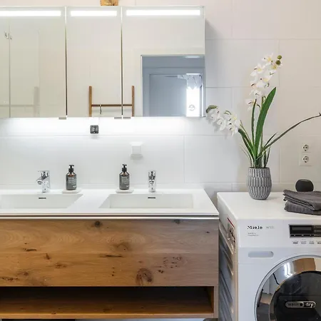 Apartman Edler Wohnraum Panoramablick 3 Sz Boxspringbetten, E-ladestation, Kaffeevollautomat, Klima, Lift, Terrasse & 2xtg Graz