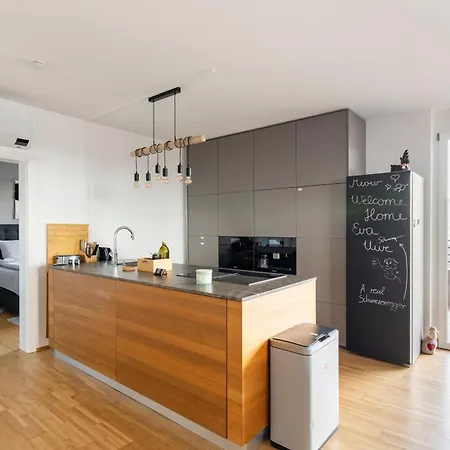 Appartamento Edler Wohnraum Panoramablick 3 Sz Boxspringbetten, E-ladestation, Kaffeevollautomat, Klima, Lift, Terrasse & 2xtg Graz