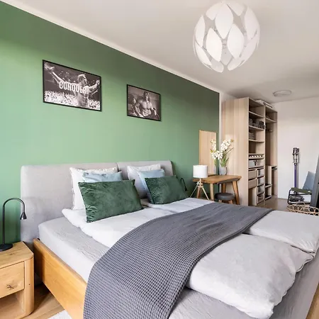 Edler Wohnraum Panoramablick 3 Sz Boxspringbetten, E-ladestation, Kaffeevollautomat, Klima, Lift, Terrasse & 2xtg Apartment